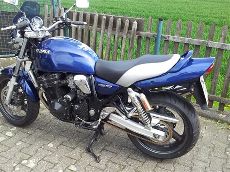 Suzuki Benzin Naked Bike Gsx750 ae